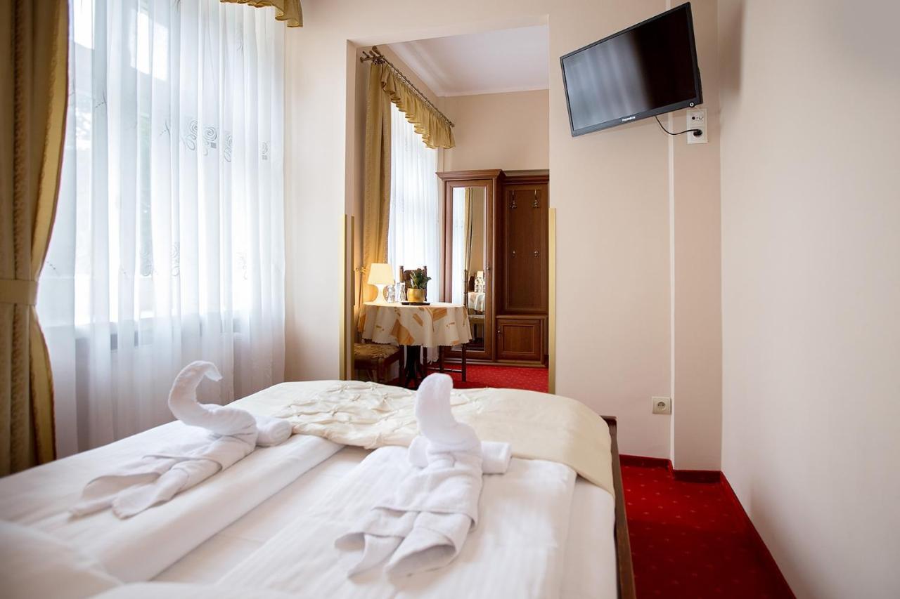 Hotel Zamek Chalupki 外观 照片
