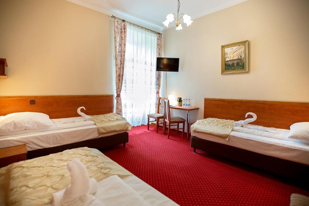 Hotel Zamek Chalupki 外观 照片