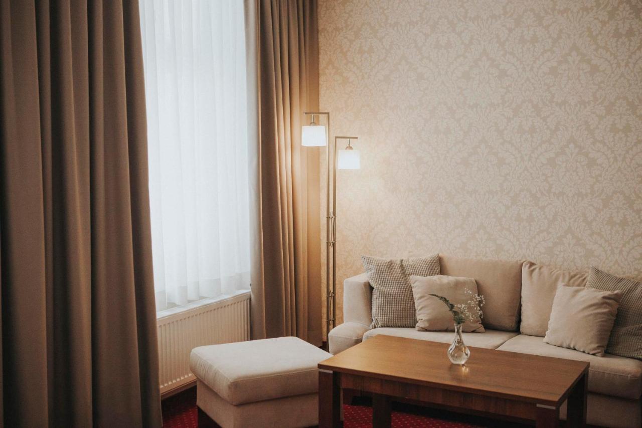 Hotel Zamek Chalupki 外观 照片