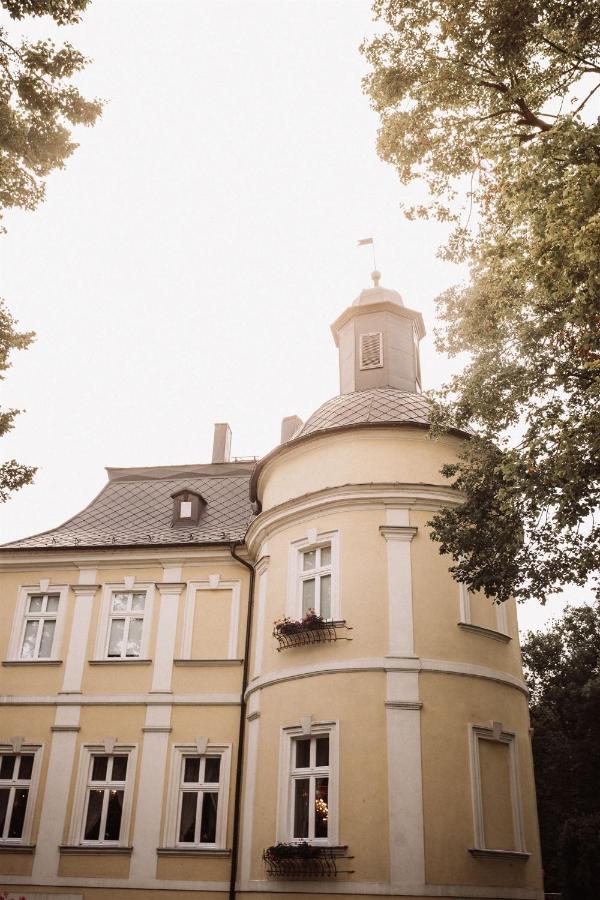 Hotel Zamek Chalupki 外观 照片